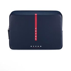 Prada Beauty Men’s Travel Pouch Toiletry Bag Navy Blue Authentic New